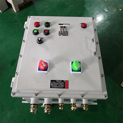 防爆防腐控制箱，煉化廠用防爆配電箱，管廊防爆PLC控制箱，風(fēng)機(jī)防爆控制箱，乙烷防爆配電箱，現(xiàn)場(chǎng)防爆儀表控制箱