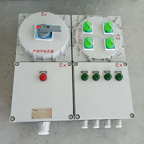 化工粉塵防爆配電箱，IIC防爆控制箱，化工液化車間防爆配電箱，BXMD化工廠煉油廠防爆控制箱